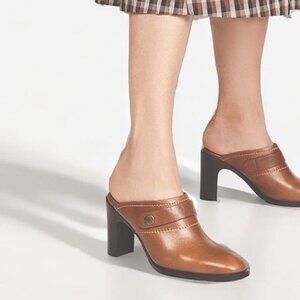 New in box, See by Chloe Annia Brown Leather Mule Clog, Size 41EU